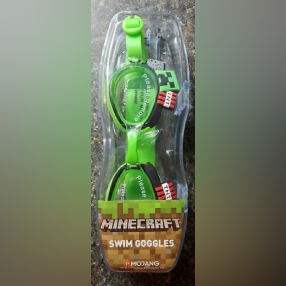 Minecraft Swim Goggles - Picture 2 of 2